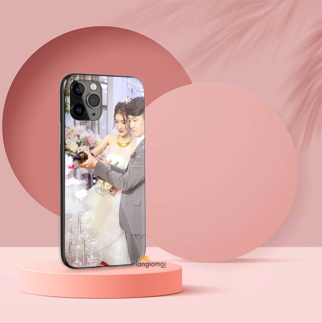 thiết kế ốp lưng theo yêu cầu