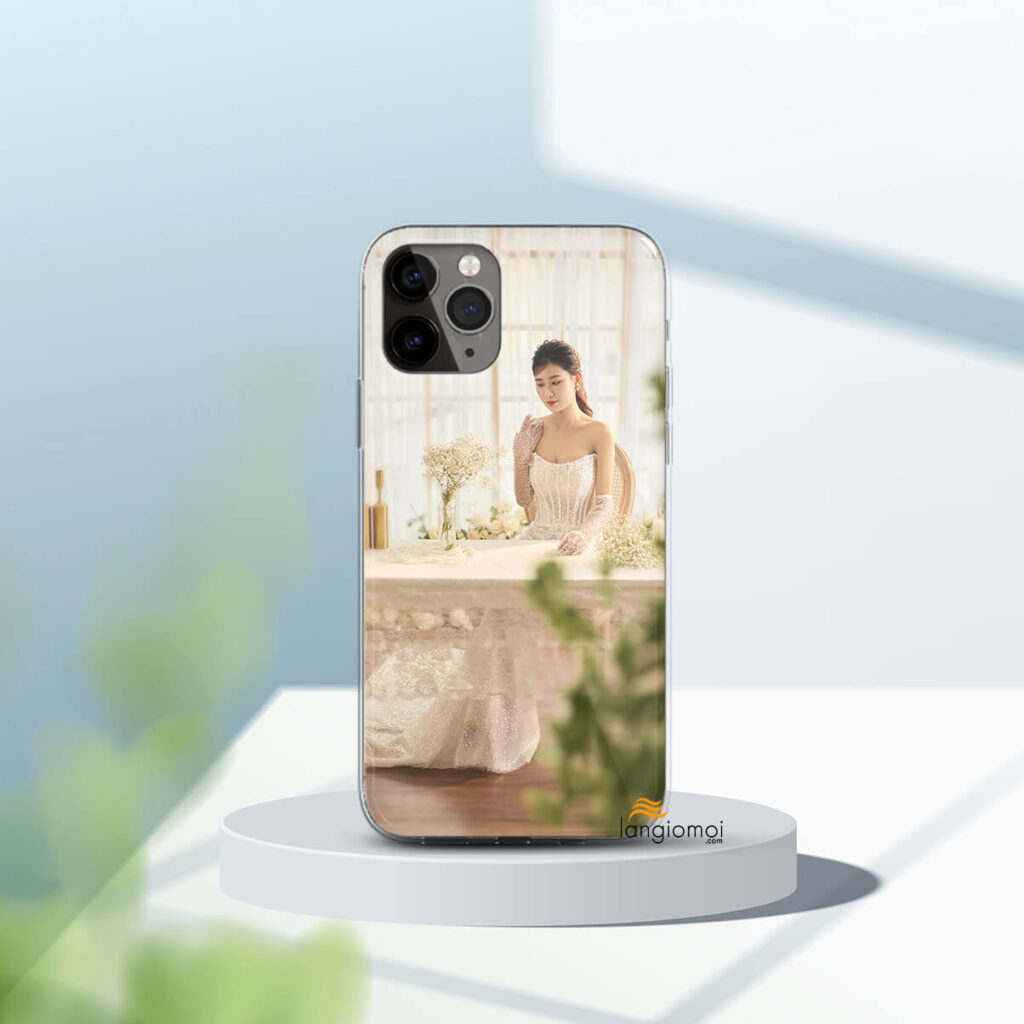 thiết kế ốp lưng theo yêu cầu